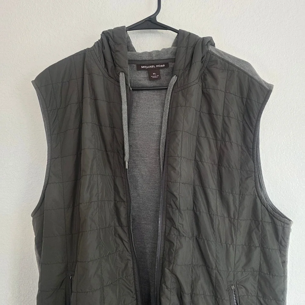 Michael Kors Mens‎ Quilted Vest Full Zip Hooded Olive Green Size XL
